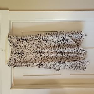 Women's skirt, size 6